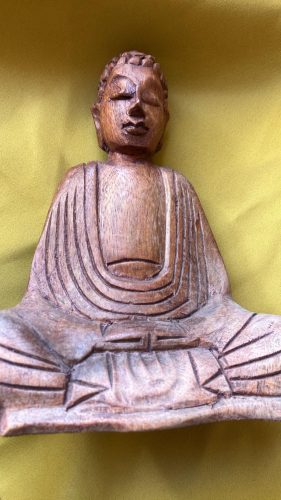 Meditáló Buddha - fa